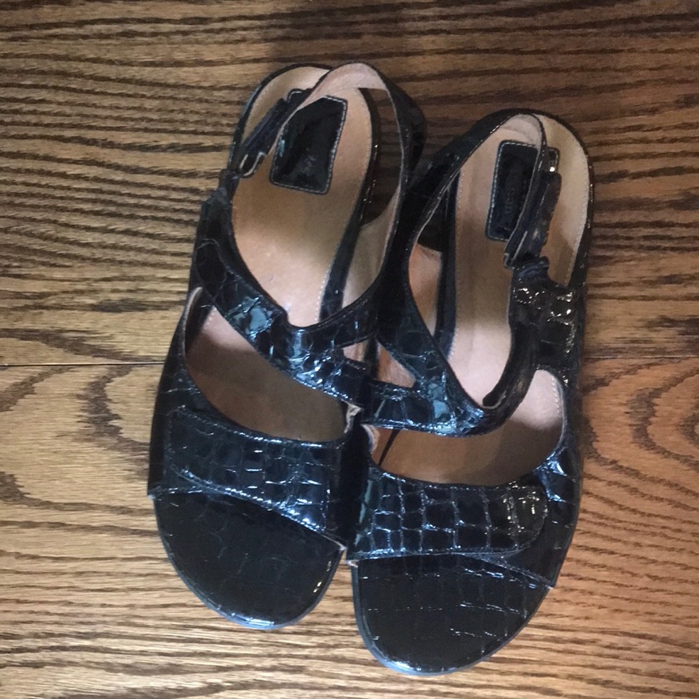 Black patent leather sandals